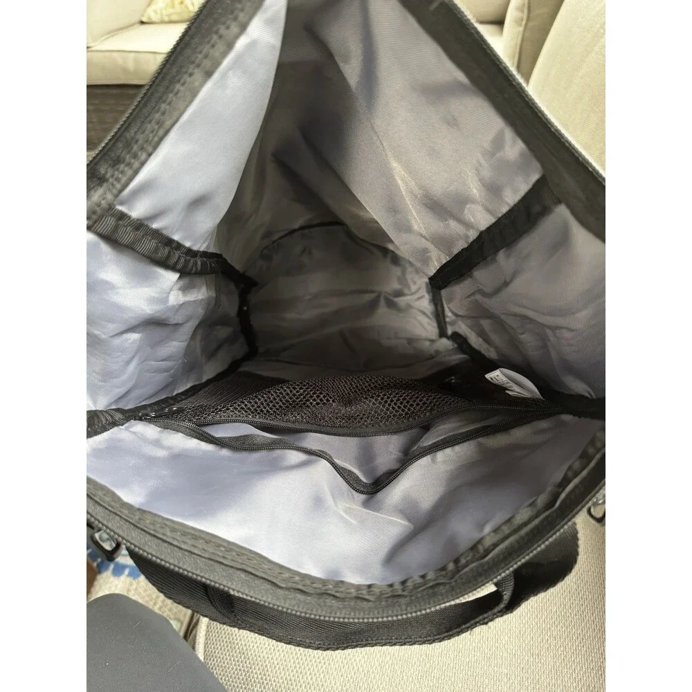 Adidas Original Zip Top Backpack In black